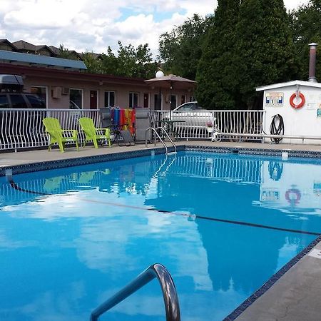 Swiss Sunset Inn Penticton Luaran gambar