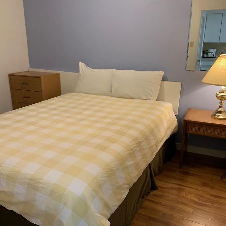 Swiss Sunset Inn Penticton Luaran gambar