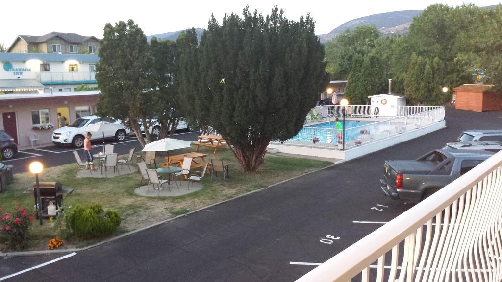 Swiss Sunset Inn Penticton Luaran gambar