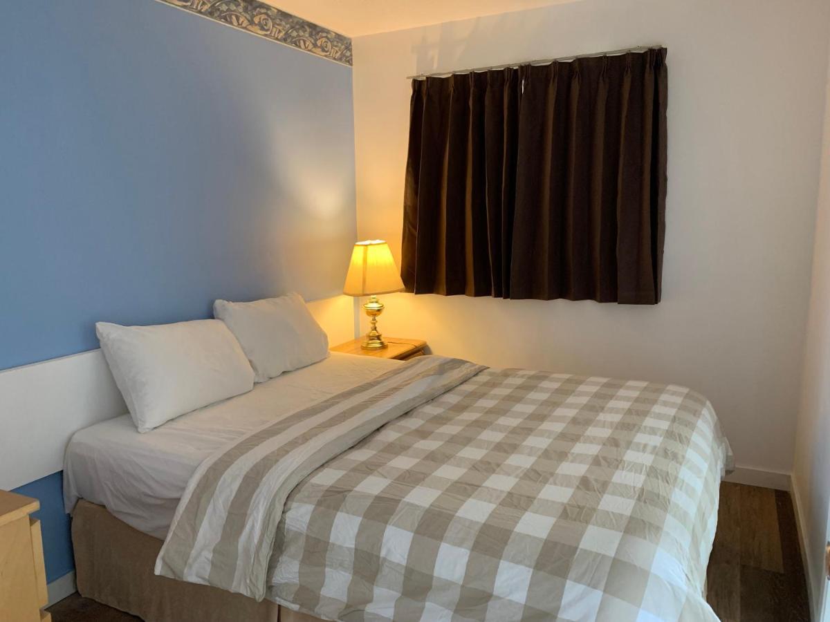 Swiss Sunset Inn Penticton Luaran gambar