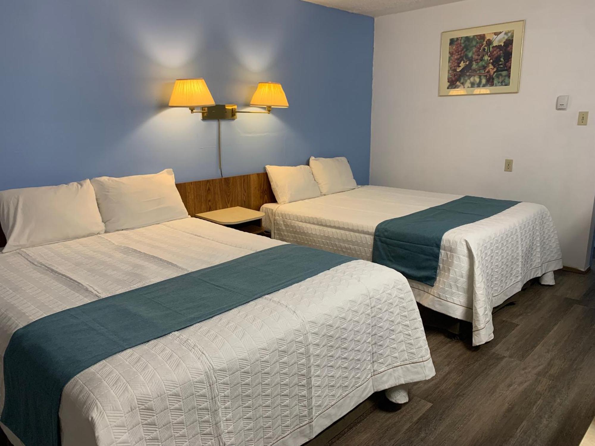 Swiss Sunset Inn Penticton Luaran gambar